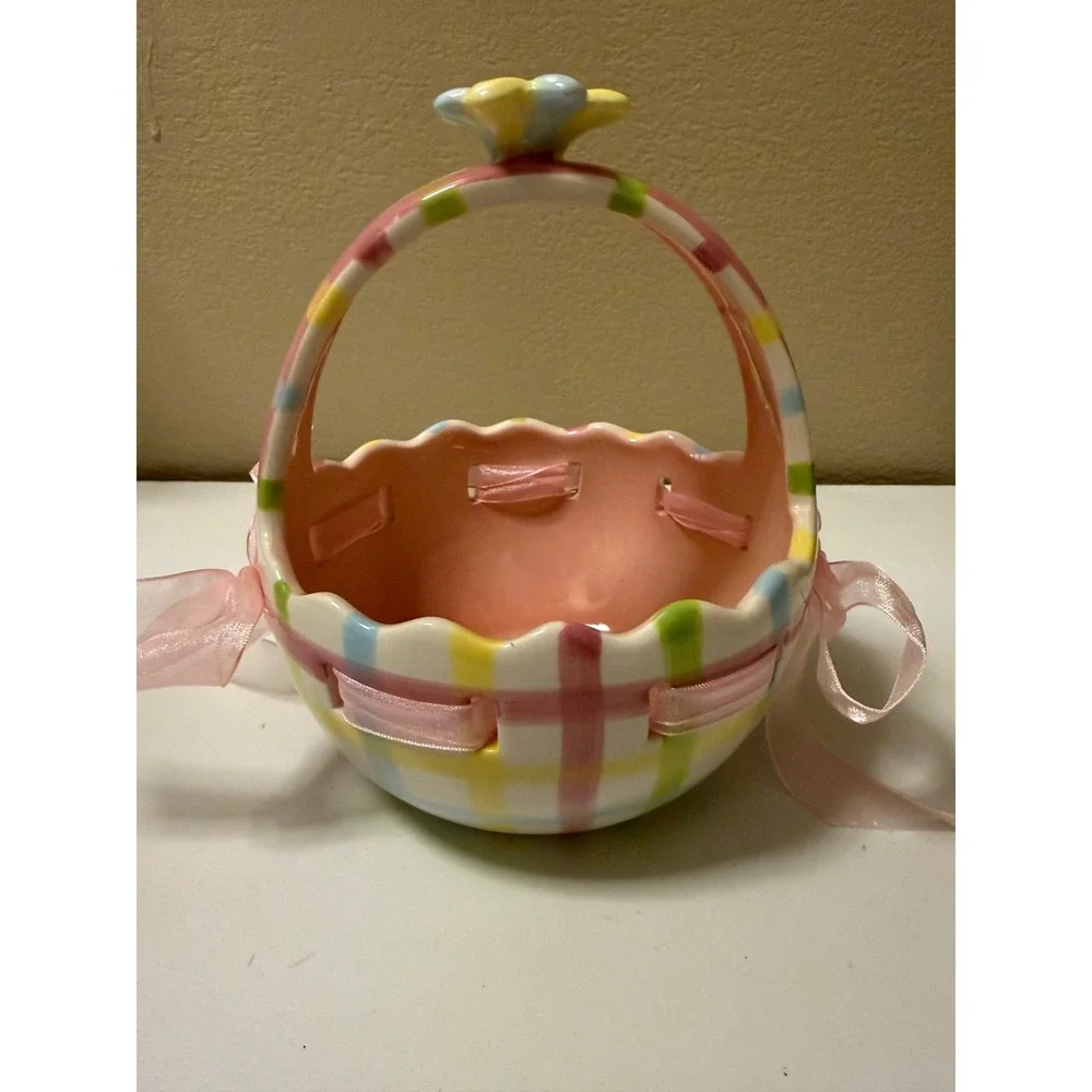 INT. Ceramic Easter Basket Pastel Plaid Pink Ribbon Flower Handle Spring Decor